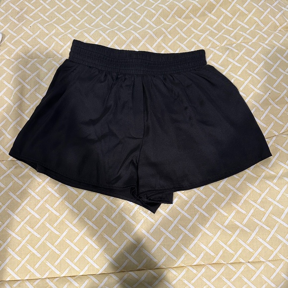 Black Forever 21 Size S shorts, Polyester and Spandex - Picture 1 of 8